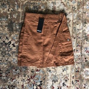 Camel mini skirt